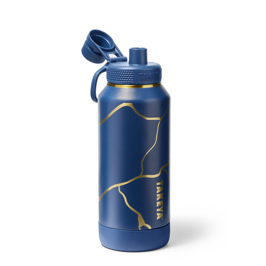 kintsugi-water-bottle-with-spout-lid-u9 TKS_SP25_SptBtl_GoldMarine_32oz_51390_v2_sRGB_SHD.png